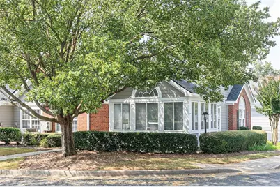 927 Burnt Hickory Circle NW #10, Marietta, GA 30064 - Photo 2