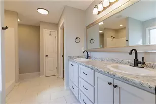 4545 Brice Bend Dr, Valdosta, GA 31601 - Photo 10