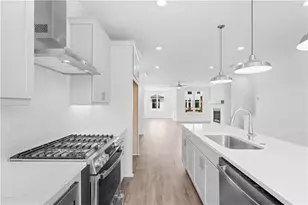 5422 Howington Ct, Buford, GA 30518 - Photo 10