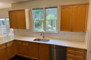 3010 Ridge Oak Dr, Suwanee, GA 30024 - Photo 10