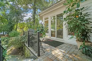 3061 Peachtree Dr NE, Atlanta, GA 30305 - Photo 14