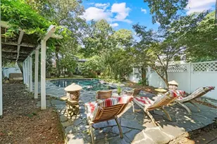 3061 Peachtree Dr NE, Atlanta, GA 30305 - Photo 18