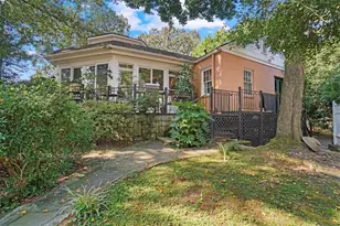 3061 Peachtree Dr NE, Atlanta, GA 30305 - Photo 4