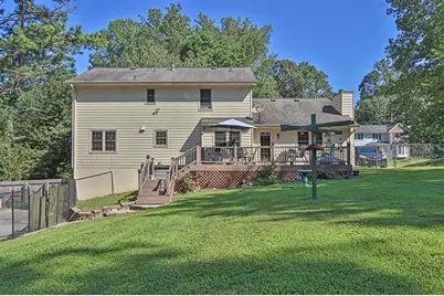 3728 Kelin Court SW, Lilburn, GA 30047 - Photo 32