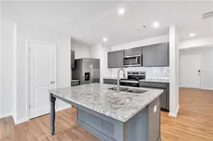 105 Village Green Dr, Adairsville, GA 30103 - Photo 8