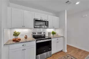 111 Village Green Dr, Adairsville, GA 30103 - Photo 10