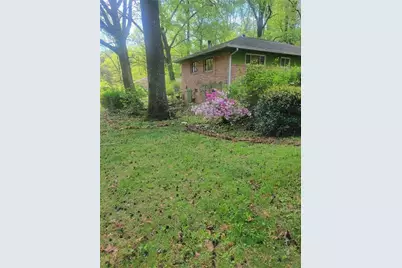 2716 Bonnybrook Drive SW, Atlanta, GA 30311 - Photo 2