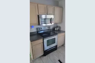 978 Shadow Ridge Trail, Lithonia, GA 30058 - Photo 2