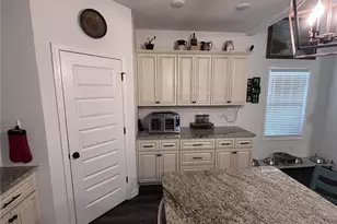 245 S Ridge, Senoia, GA 30276 - Photo 8