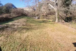 856 Margaret Pl NW, Atlanta, GA 30318 - Photo 12