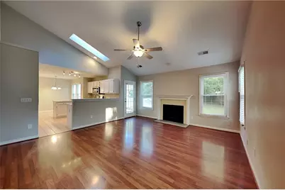 465 Mikasa Drive, Alpharetta, GA 30022 - Photo 2
