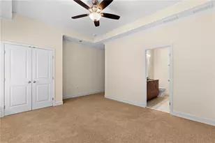 702 Cosmopolitan Dr NE, Atlanta, GA 30324 - Photo 18