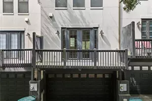 702 Cosmopolitan Dr NE, Atlanta, GA 30324 - Photo 2