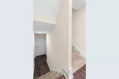 702 Cosmopolitan Drive NE, Atlanta, GA 30324 - Photo 16