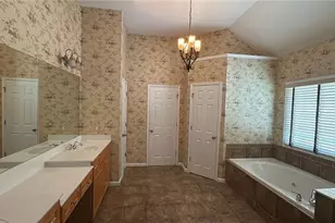 1880 Willshire Glen Dr, Alpharetta, GA 30009 - Photo 14