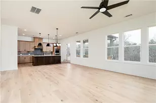 1047 Winding Br Dr, Canton, GA 30114 - Photo 4