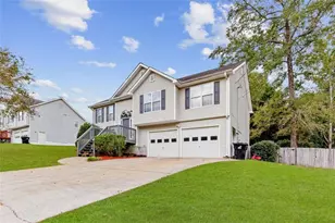 216 Hunt Club Cir, Temple, GA 30179 - Photo 2