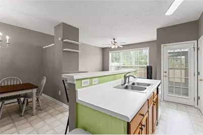 172 Oak Green Drive, Lawrenceville, GA 30044 - Photo 8