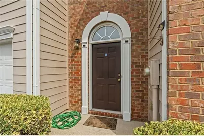172 Oak Green Drive, Lawrenceville, GA 30044 - Photo 2