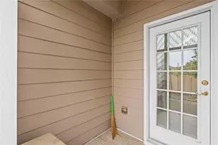 172 Oak Green Dr, Lawrenceville, GA 30044 - Photo 24