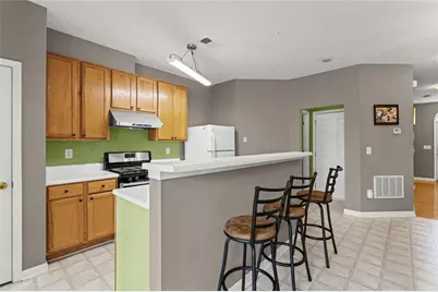 172 Oak Green Drive, Lawrenceville, GA 30044 - Photo 10