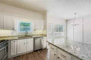 404 Las Brasis Ct, Peachtree City, GA 30269 - Photo 10