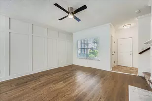 404 Las Brasis Ct, Peachtree City, GA 30269 - Photo 6