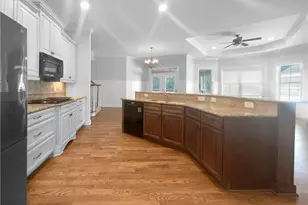 202 Hickory Nut Ln, Canton, GA 30115 - Photo 14