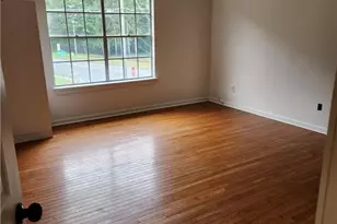 2805 Ashley Downs Ln, Atlanta, GA 30349 - Photo 8