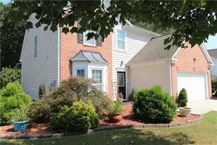 2402 Bancroft Way, Buford, GA 30519 - Photo 2