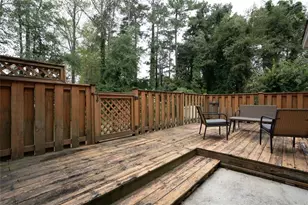 2045 Lown Farm Trail, Lithonia, GA 30058 - Photo 26