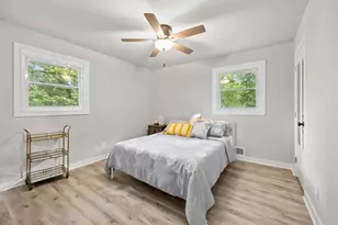 2060 Hallmark Ct SE, Atlanta, GA 30316 - Photo 10