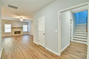 6416 River Plantation Dr, Lula, GA 30554 - Photo 2