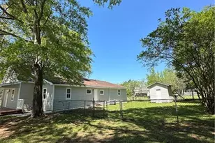 14 Weaver St, Jackson, GA 30233 - Photo 8