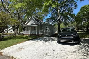 14 Weaver St, Jackson, GA 30233 - Photo 4