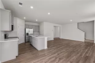 334 Sound Cir, Stockbridge, GA 30253 - Photo 4