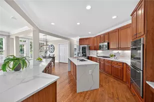 6625 Chambrel Way, Suwanee, GA 30024 - Photo 6