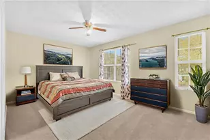 1366 Hollenbeck Ln, Riverdale, GA 30296 - Photo 14