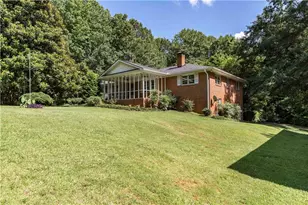 5670 Lanny Dr, Powder Springs, GA 30127 - Photo 2