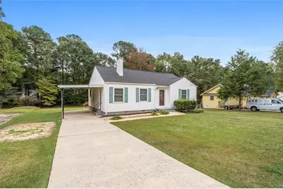 111 Poplar Street, Fairburn, GA 30213 - Photo 4