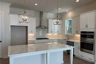 609 Skytop Dr, Cumming, GA 30040 - Photo 8