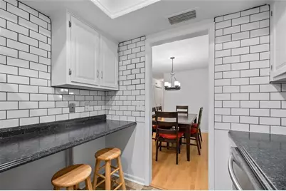 6851 Roswell Road #D28, Atlanta, GA 30328 - Photo 12