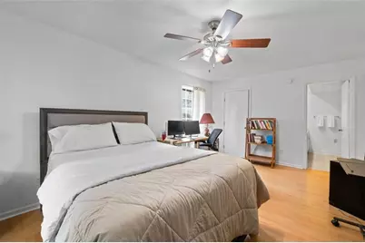 6851 Roswell Road #D28, Atlanta, GA 30328 - Photo 16