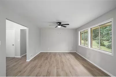 3946 Flakes Mill Road, Decatur, GA 30034 - Photo 12