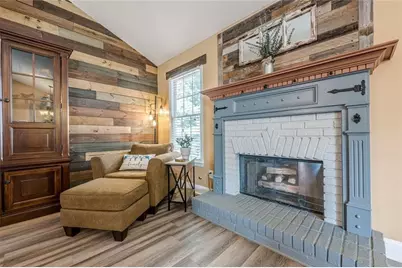 1333 Windsor Oak Court, Lawrenceville, GA 30045 - Photo 8