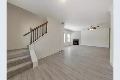 7727 Volion Drive, Fairburn, GA 30213 - Photo 4