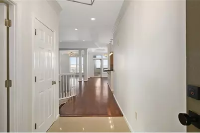 3334 Peachtree Road NE #1905, Atlanta, GA 30326 - Photo 4