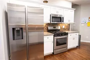 858 Red Rock Ct, Suwanee, GA 30024 - Photo 14