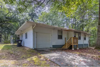 3960 Hillside Lane, Douglasville, GA 30135 - Photo 2