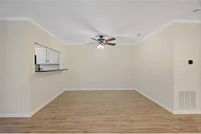 911 Hollyfax Circle NE, Atlanta, GA 30328 - Photo 14